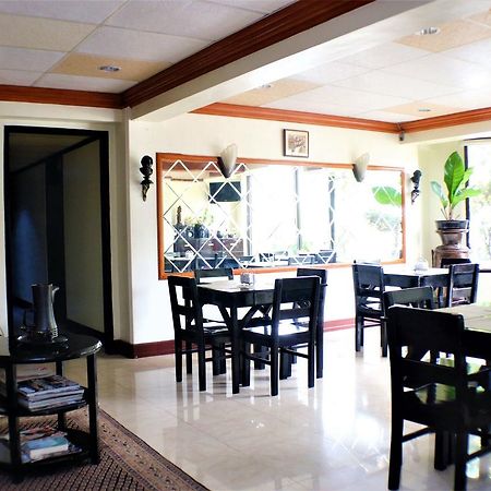 Zen Rooms Vest Grand Suites Bohol Città di Tagbilaran Esterno foto
