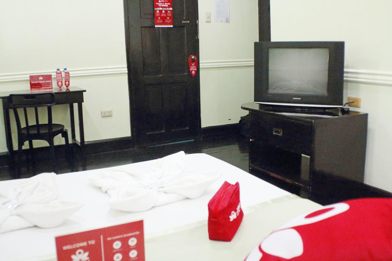 Zen Rooms Vest Grand Suites Bohol Città di Tagbilaran Esterno foto