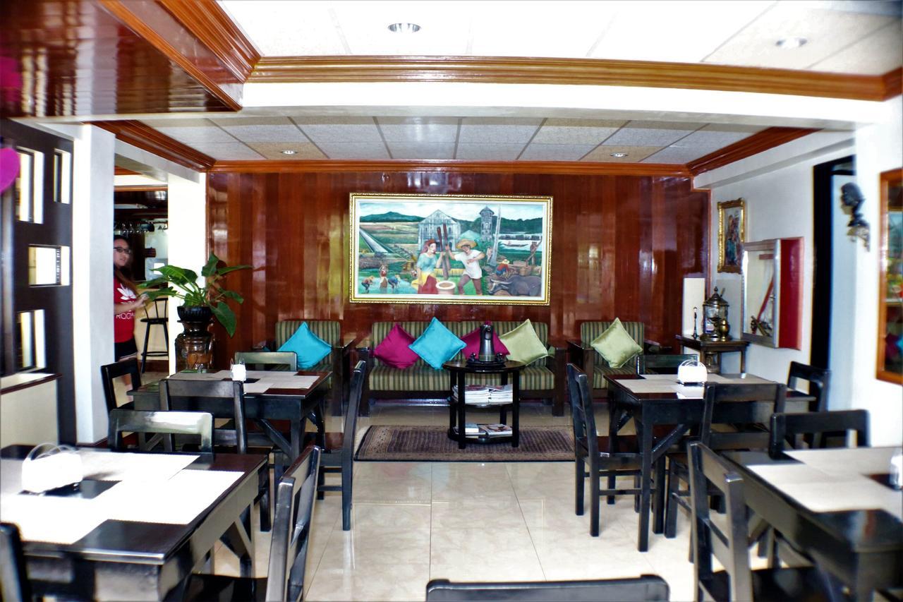 Zen Rooms Vest Grand Suites Bohol Città di Tagbilaran Esterno foto